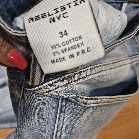 Men's Distressed Skinny Jeans with Pockets - Picture 4 of 6